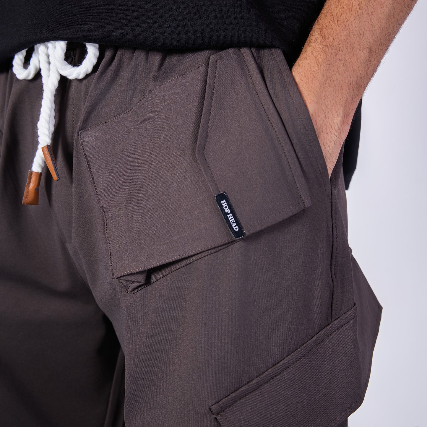 UMBER BROWN CROSS POCKET STRAIGHT FIT CARGO SWEATPANT