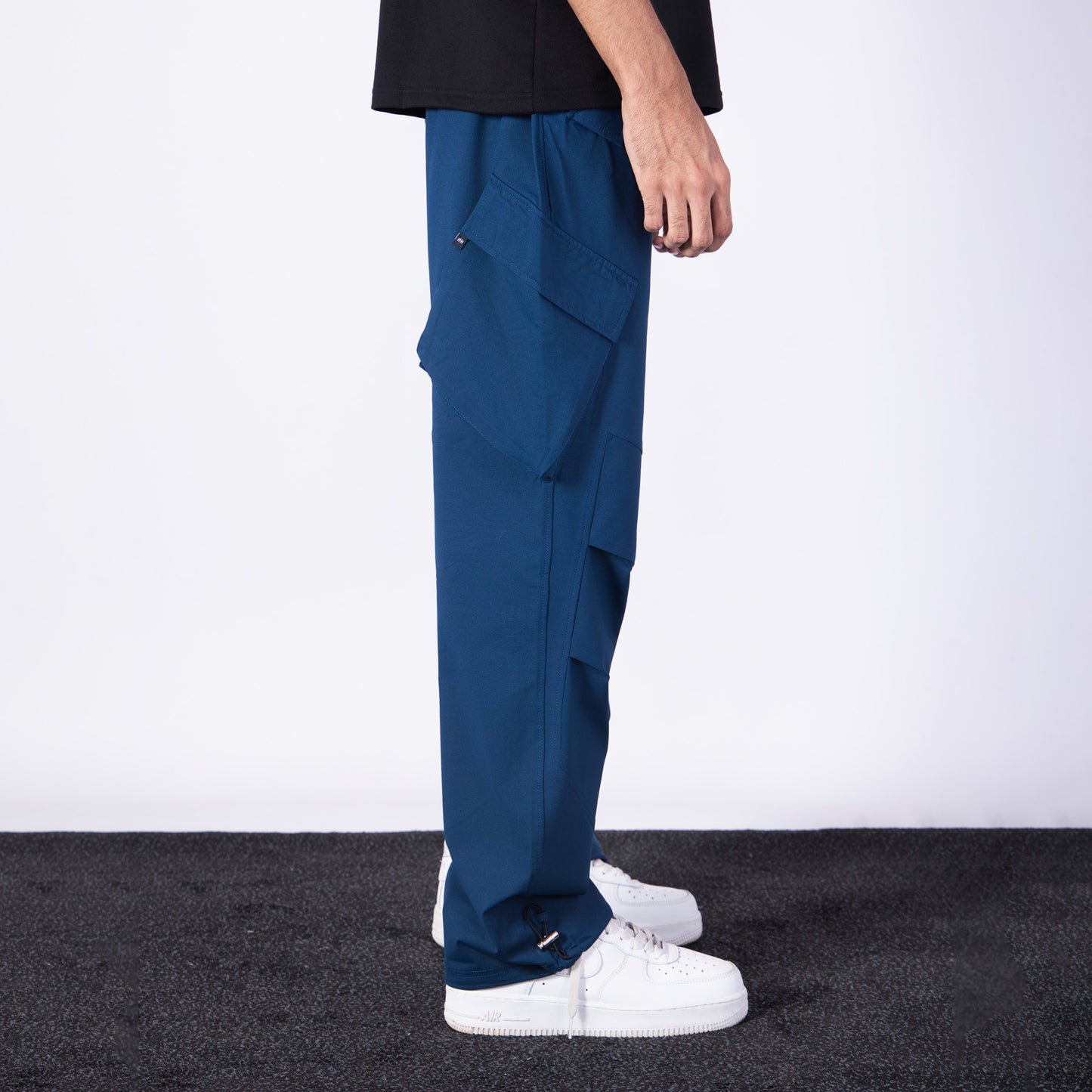 COBALT BLUE CROSS POCKET STRAIGHT FIT CARGO  SWEATPANT