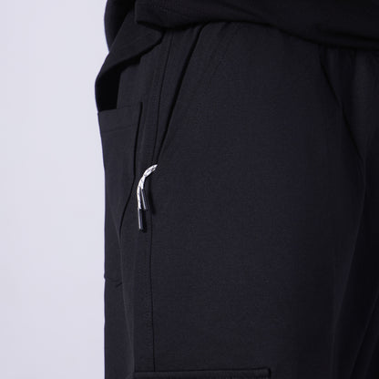 BLACK CARGO SWEATPANT