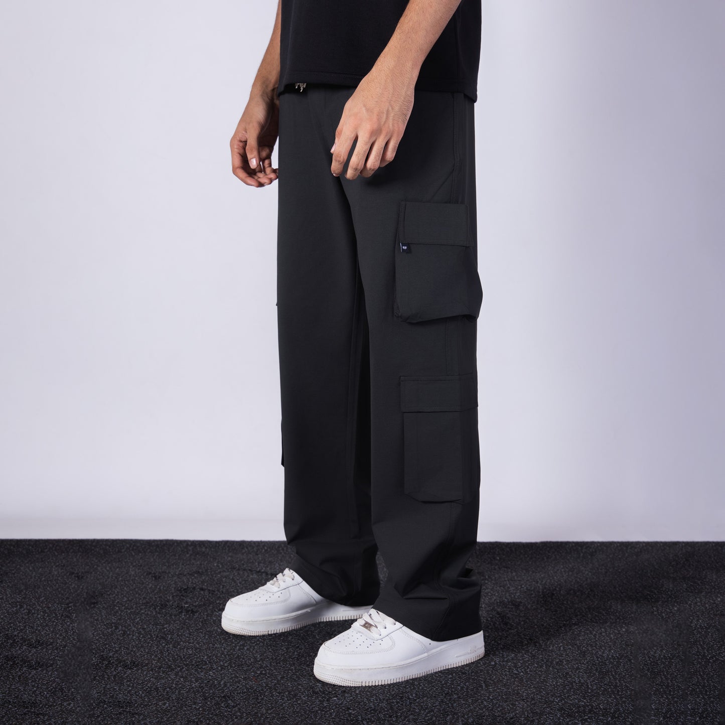 ANCHOR GREY SIDE POCKET STRAIGHT FIT CARGO SWEATPANT