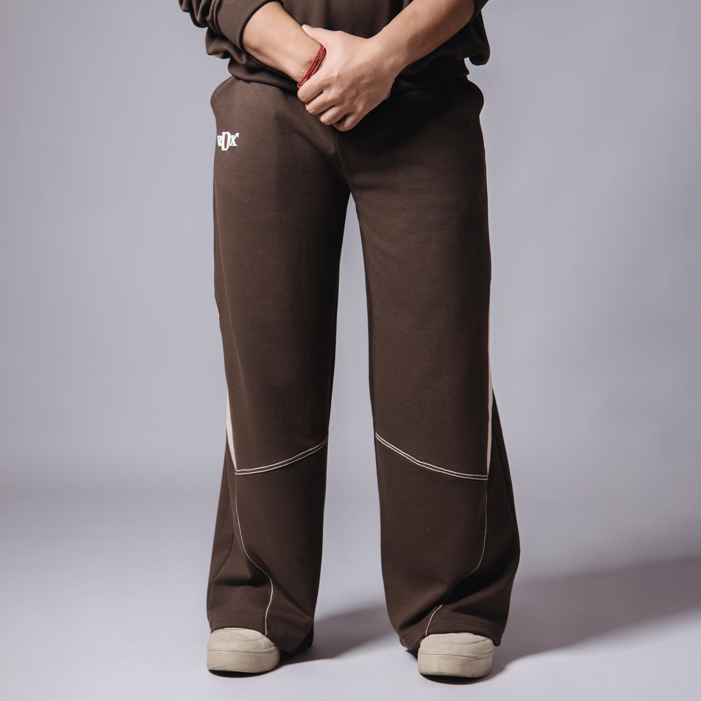 BROWN & BEIGE POINTED PANEL SWEATPANTS