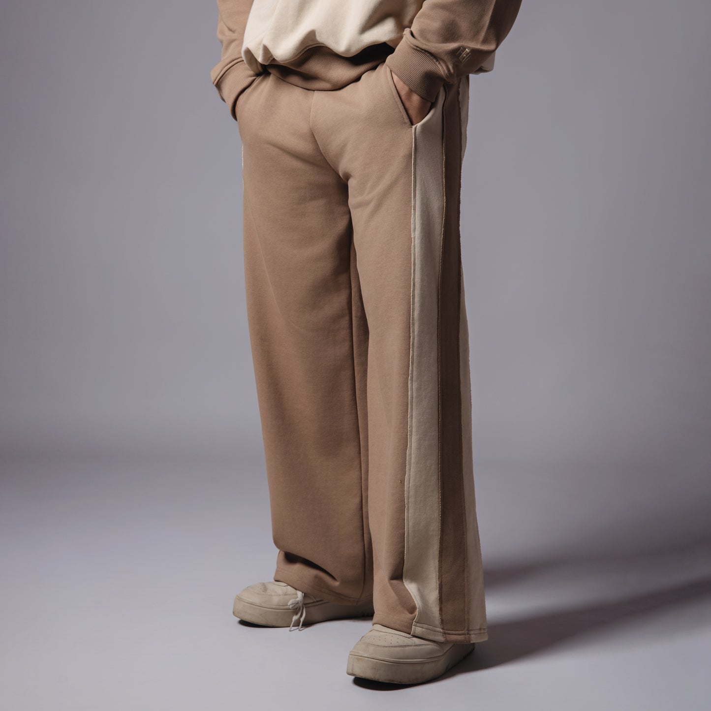 LIGHT BROWN & BEIGE RAW EDGE SWEATPANTS