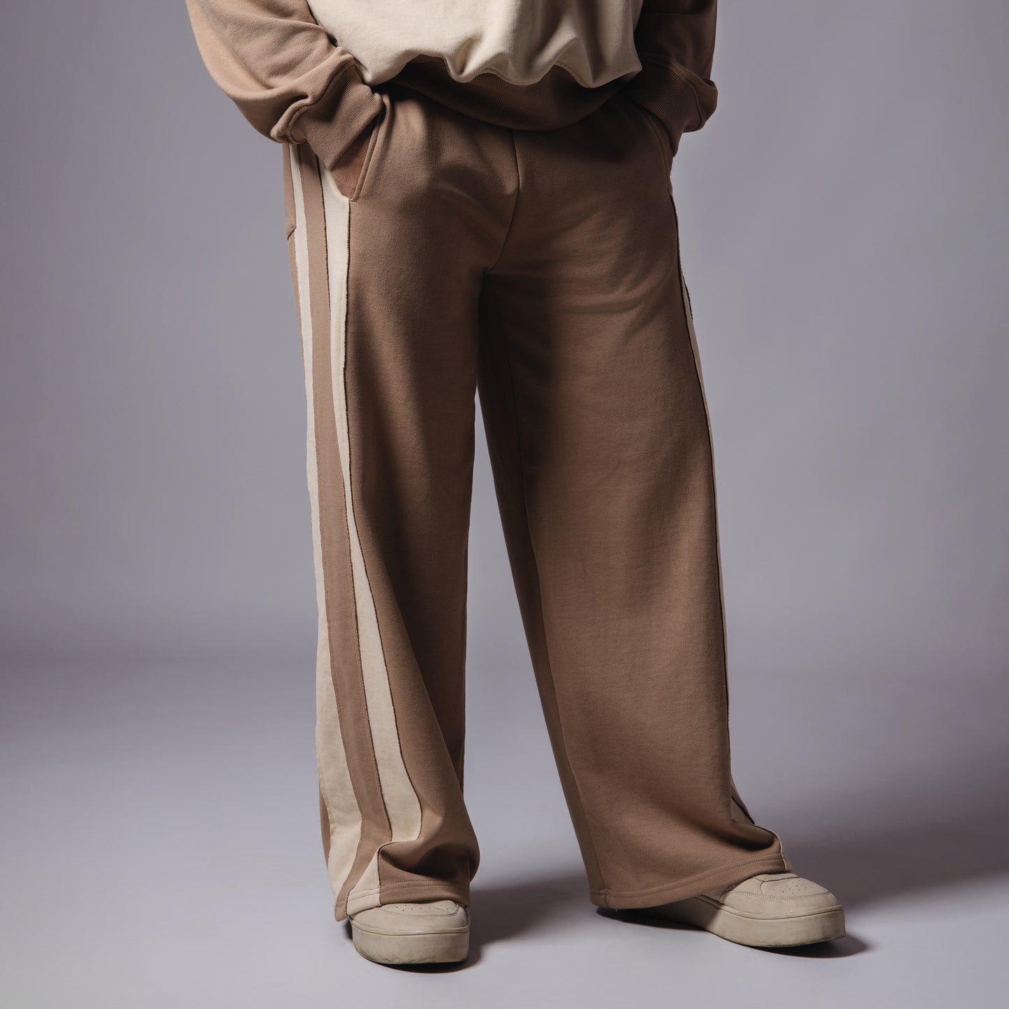 LIGHT BROWN & BEIGE RAW EDGE SWEATPANTS