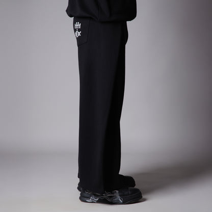 BLACK EXTRA PANEL SWEATPANTS