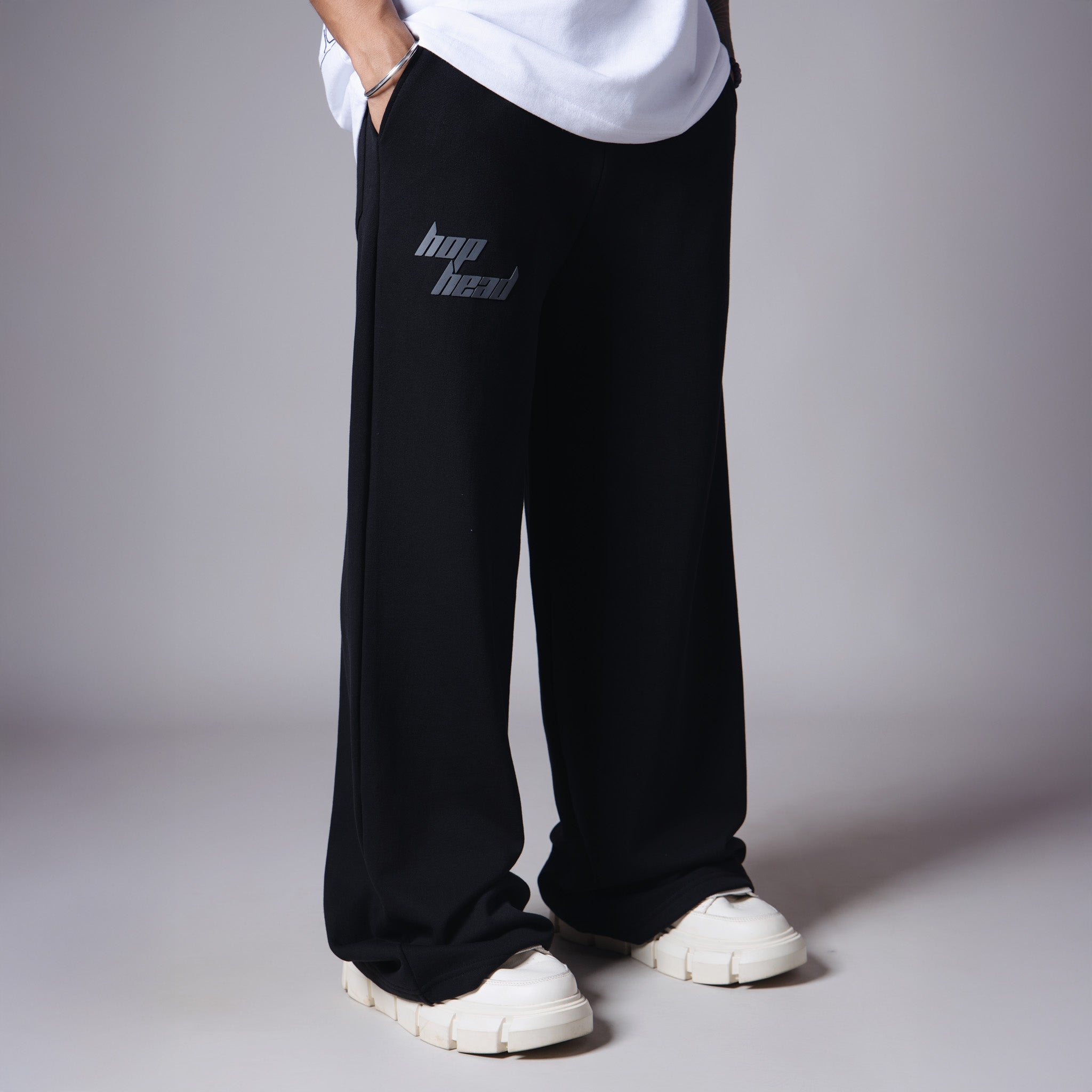 BLACK BASIC HEAVY SWEATPANTS - Hophead