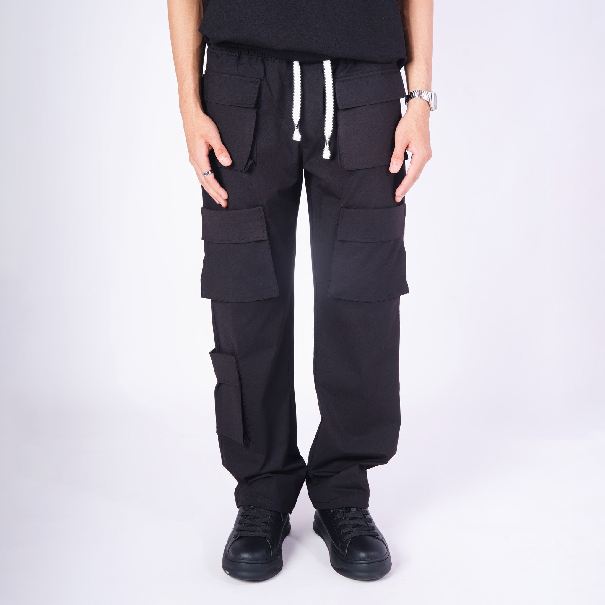 BLACK FIVE FRONT POCKET CARGO SWEATPANTS - Hophead