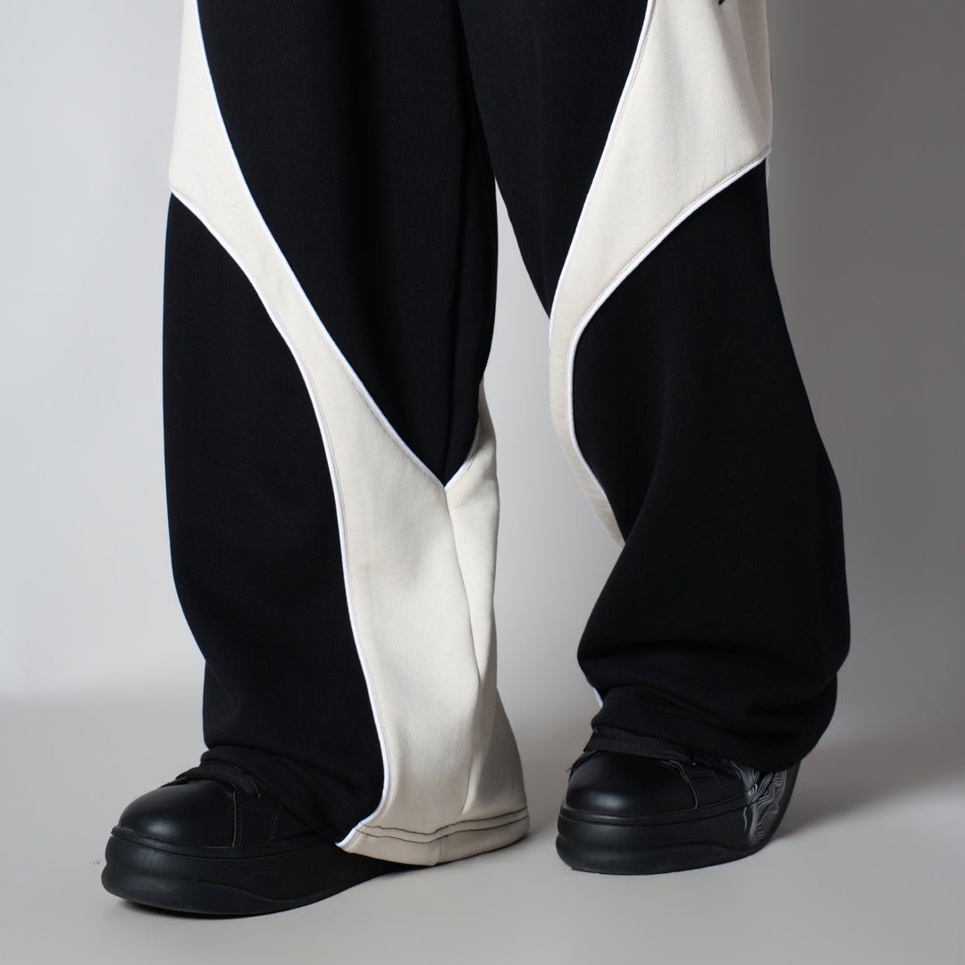 BLACK HALF CIRCLE SWEATPANT - Hophead