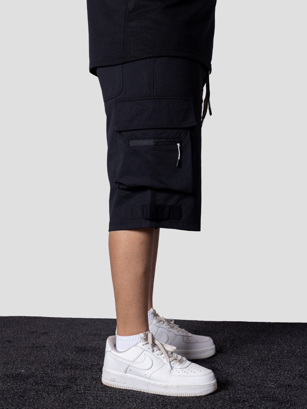 BLACK MILITARY CARGO OVERSIZED SHORTS - Hophead