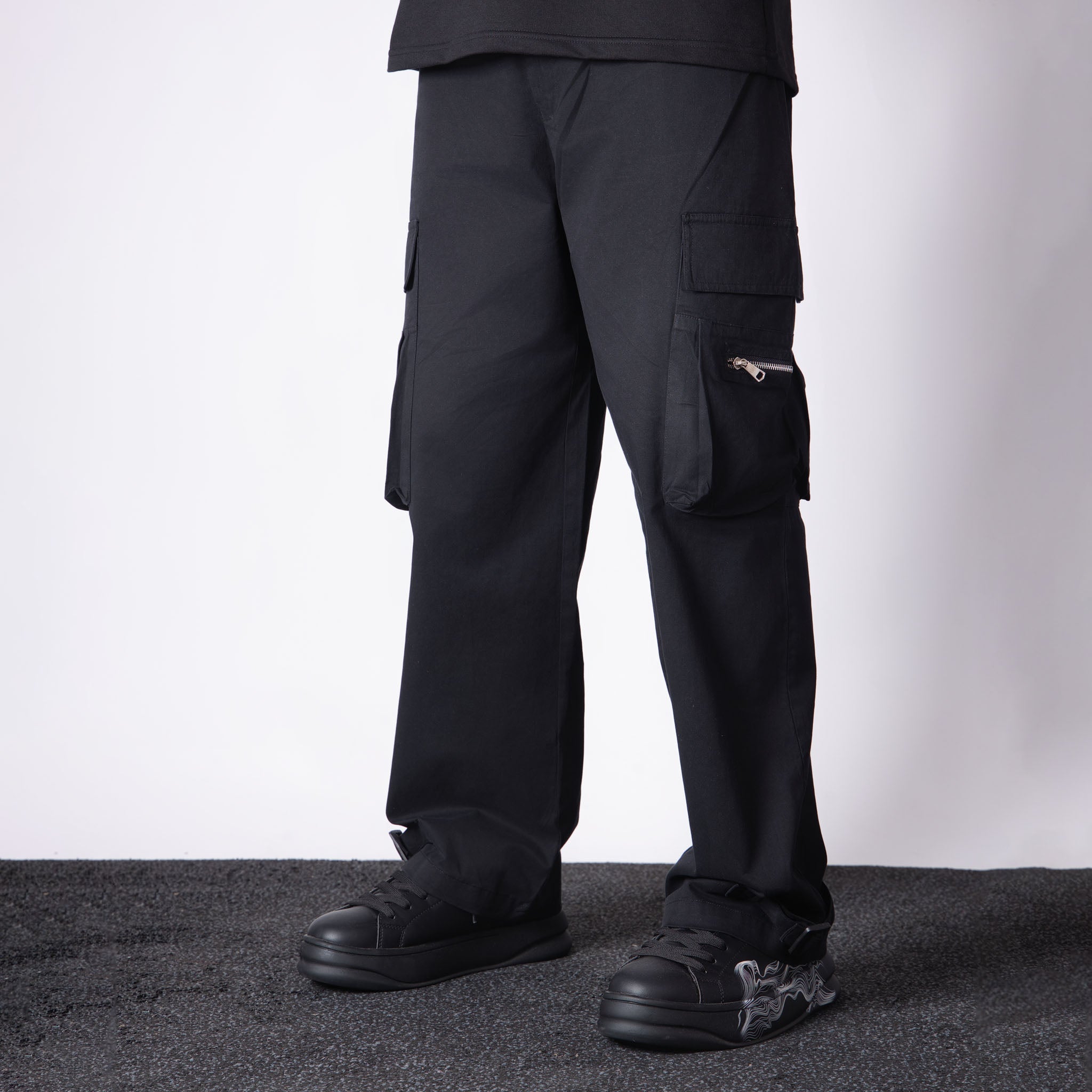 BLACK MILITARY POCKETS COTTON CARGO - Hophead