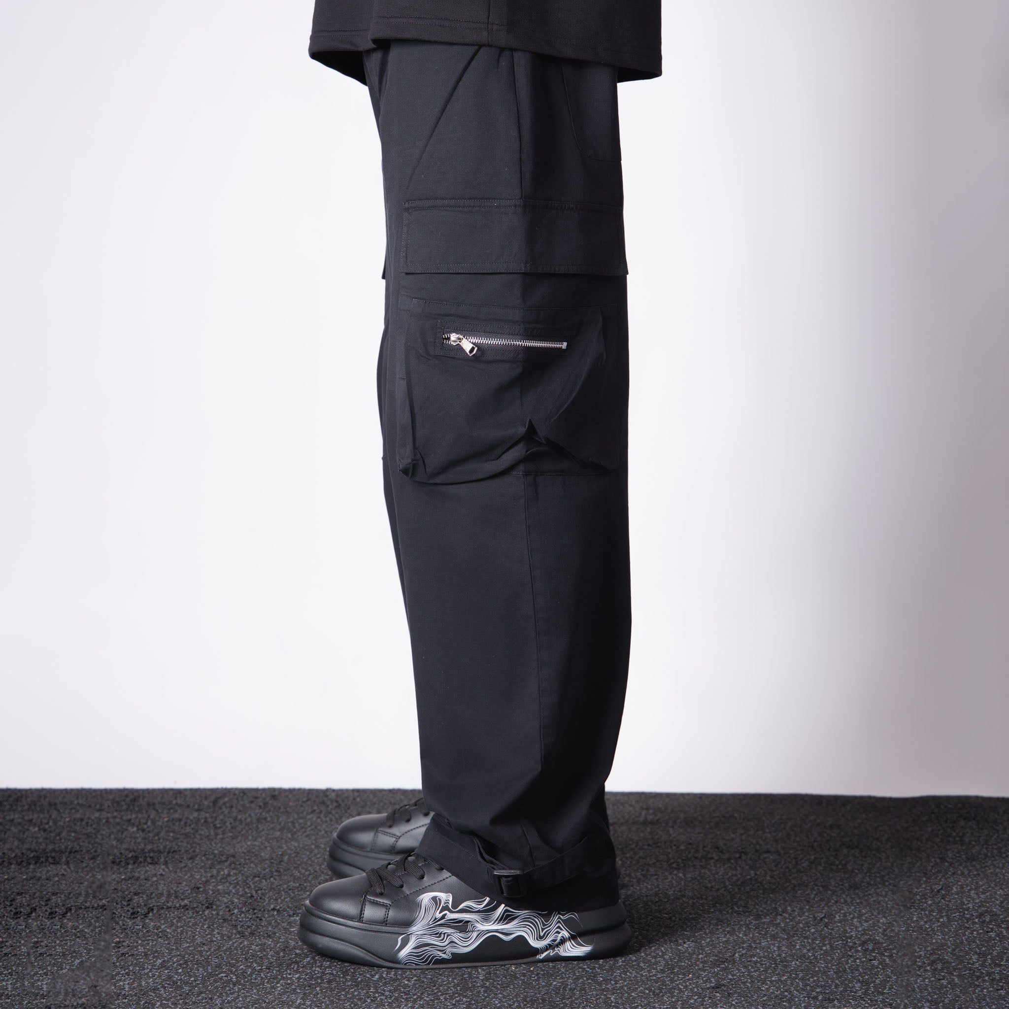 BLACK MILITARY POCKETS COTTON CARGO - Hophead