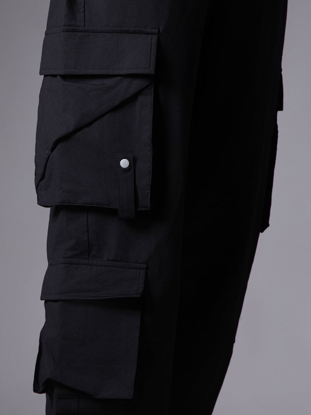 BLACK MULTI POCKET CARGO SWEAPANTS - Hophead