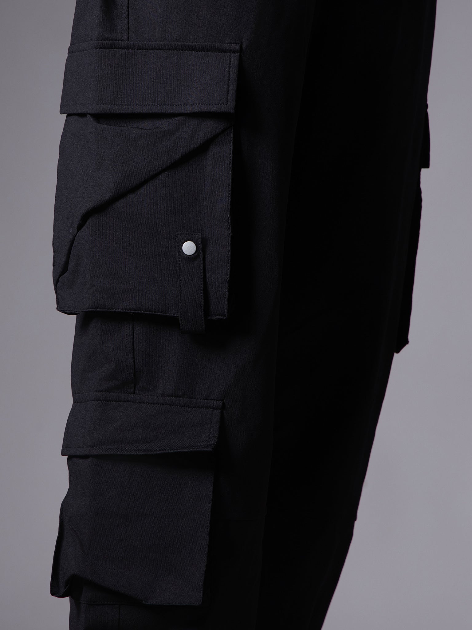 BLACK MULTI POCKET CARGO SWEAPANTS - Hophead