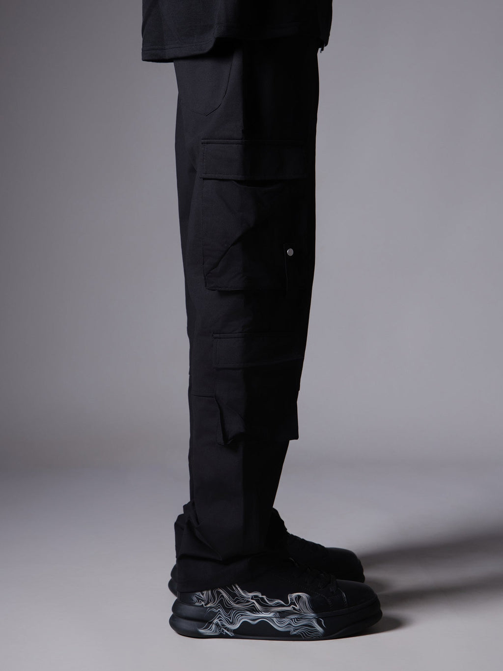 BLACK MULTI POCKET CARGO SWEAPANTS - Hophead