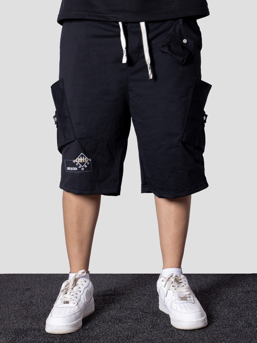 BLACK MULTI POCKET OVERSIZED SHORTS - Hophead
