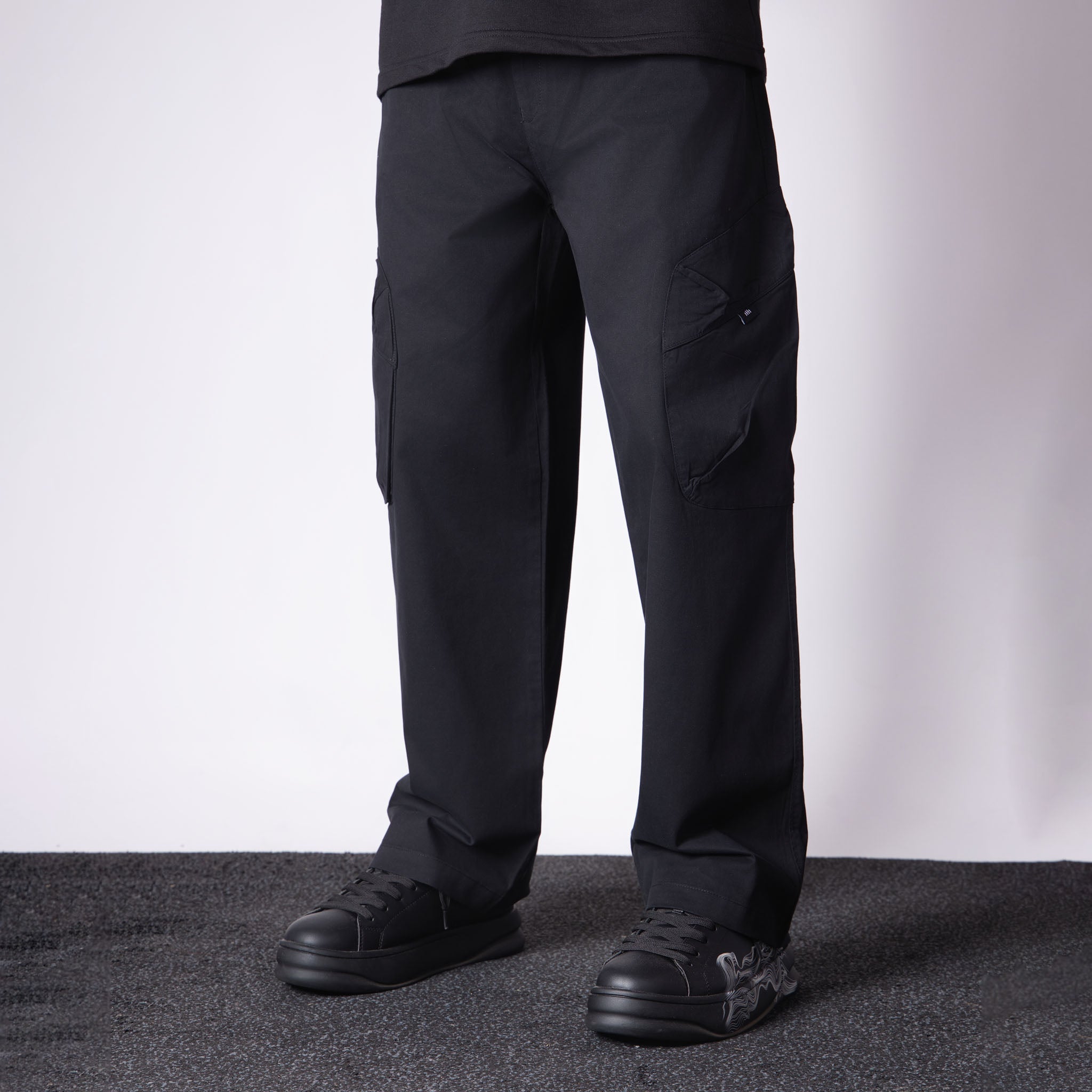 BLACK UTILITY POCKETS COTTON CARGO - Hophead