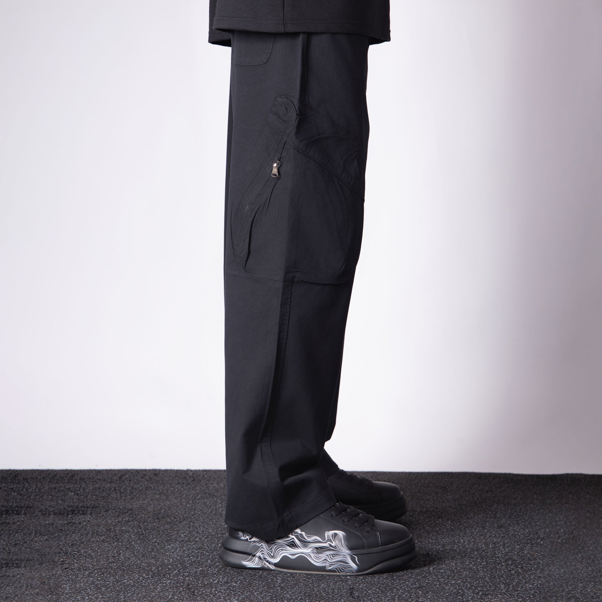 BLACK UTILITY POCKETS COTTON CARGO - Hophead