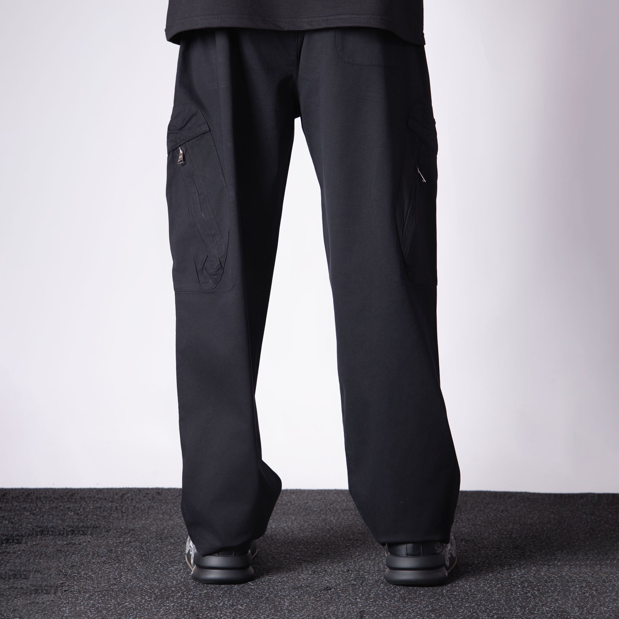 BLACK UTILITY POCKETS COTTON CARGO - Hophead