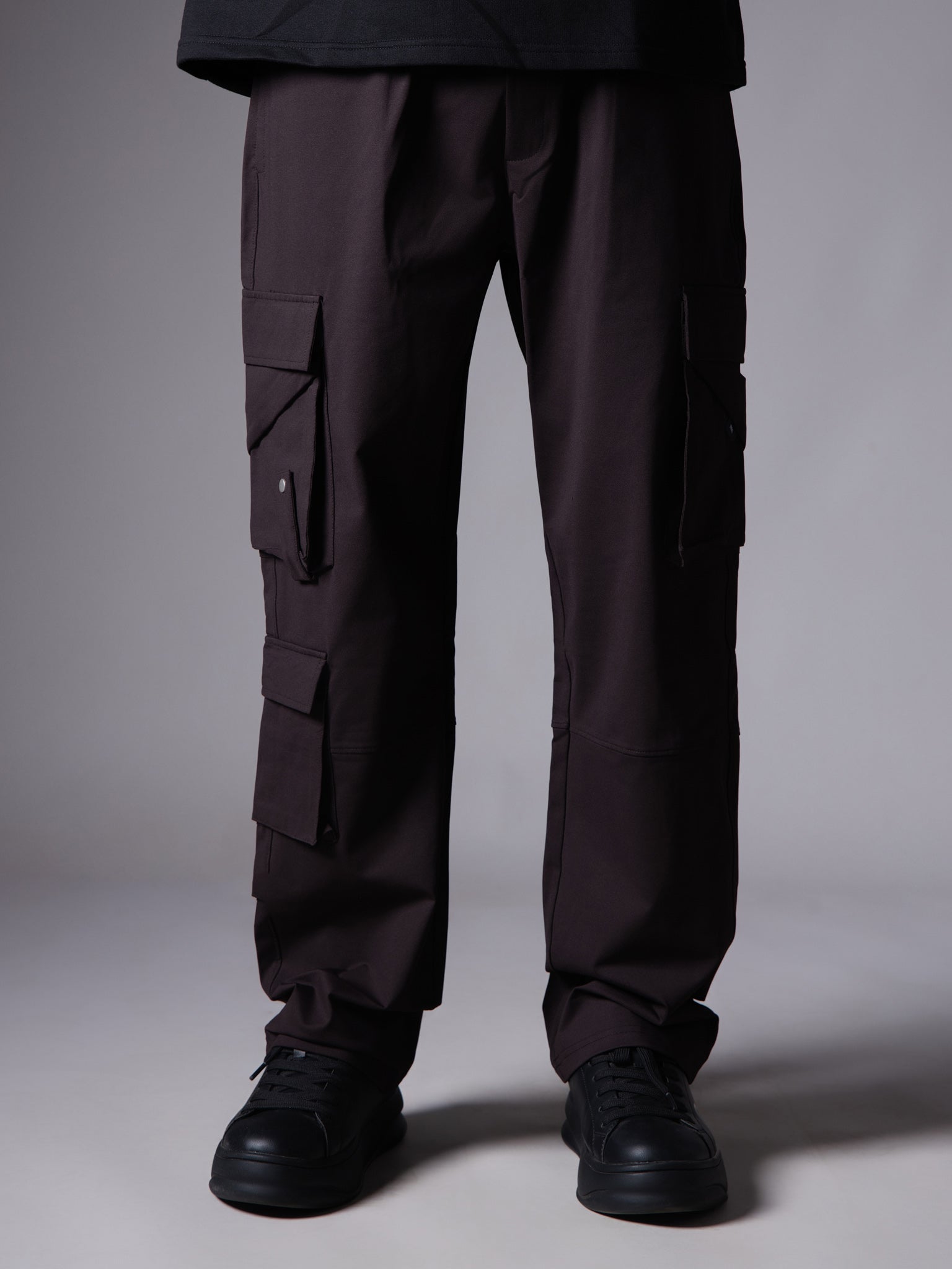 BROWN MULTI POCKET CARGO SWEATPANTS - Hophead