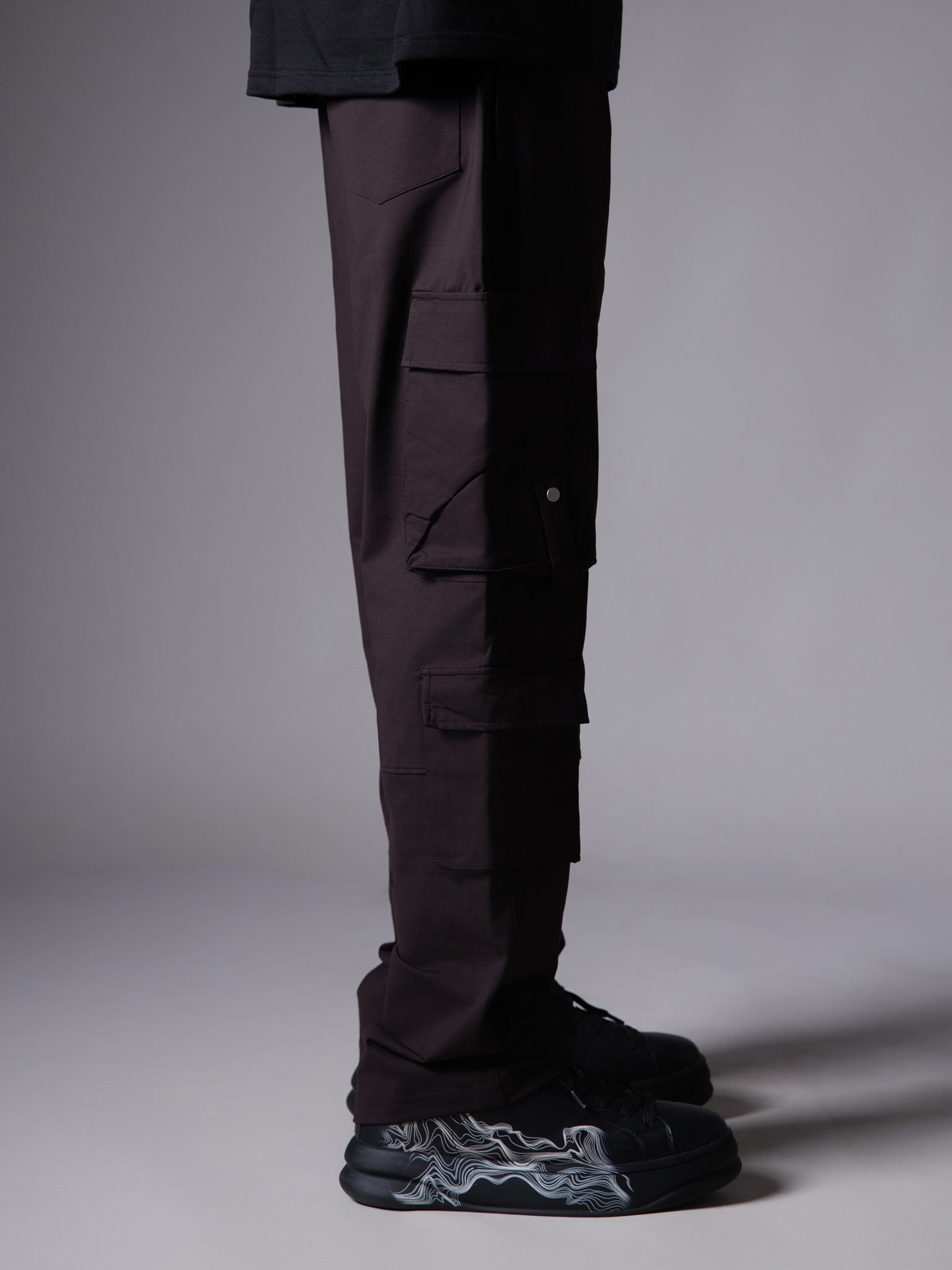 BROWN MULTI POCKET CARGO SWEATPANTS - Hophead