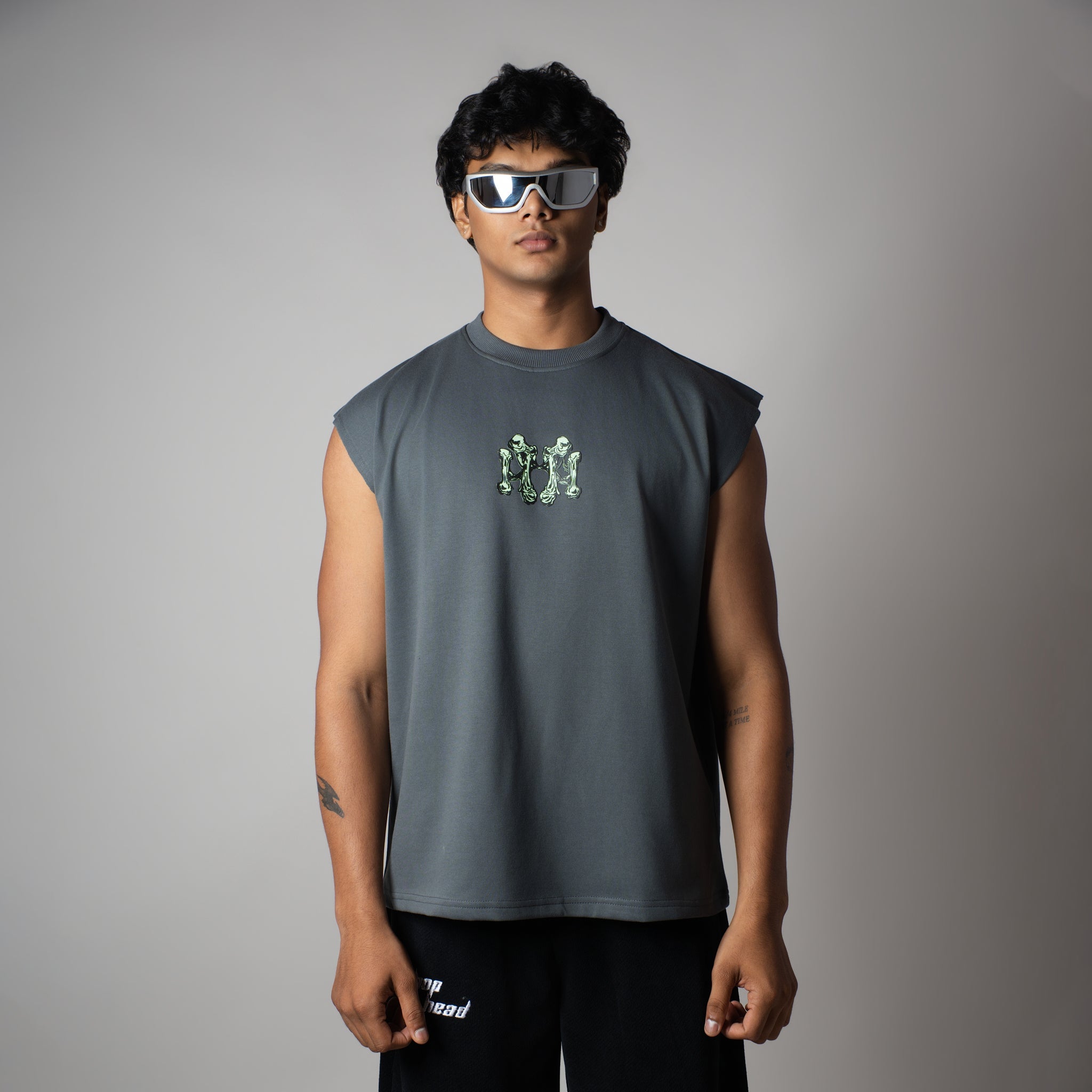 CHARCOAL BONE GRAPHIC SLEEVELESS T-SHIRT - Hophead