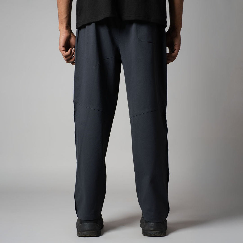 CHARCOAL BUTTON DOWN CARGO SWEATPANTS - Hophead