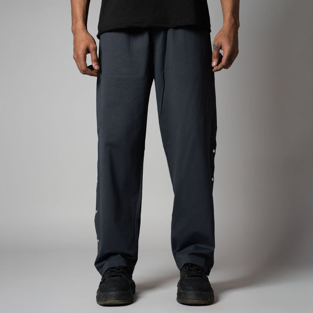 CHARCOAL BUTTON DOWN CARGO SWEATPANTS - Hophead