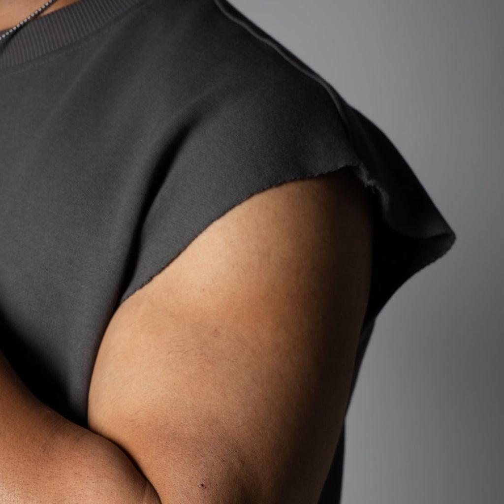 CHARCOAL SLEEVELESS RAW EDGE TSHIRT - Hophead