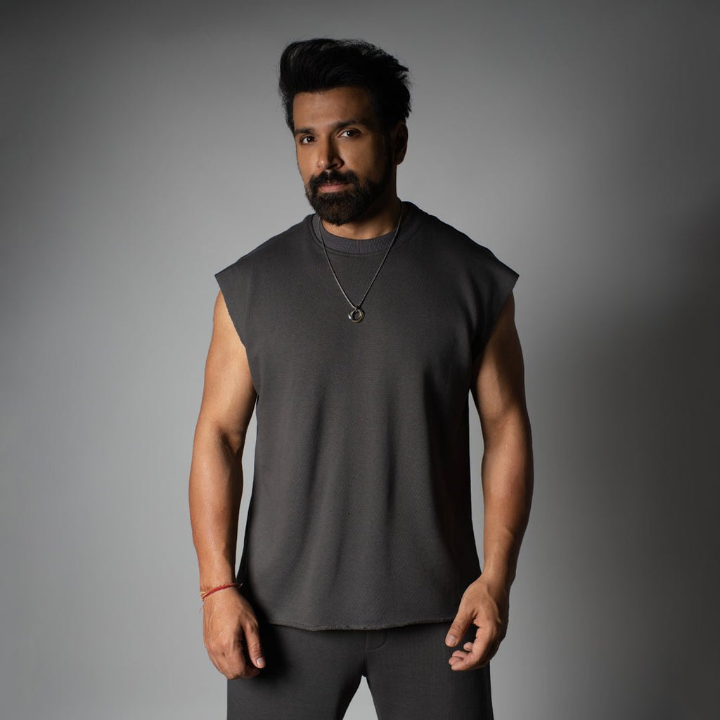 CHARCOAL SLEEVELESS RAW EDGE TSHIRT - Hophead