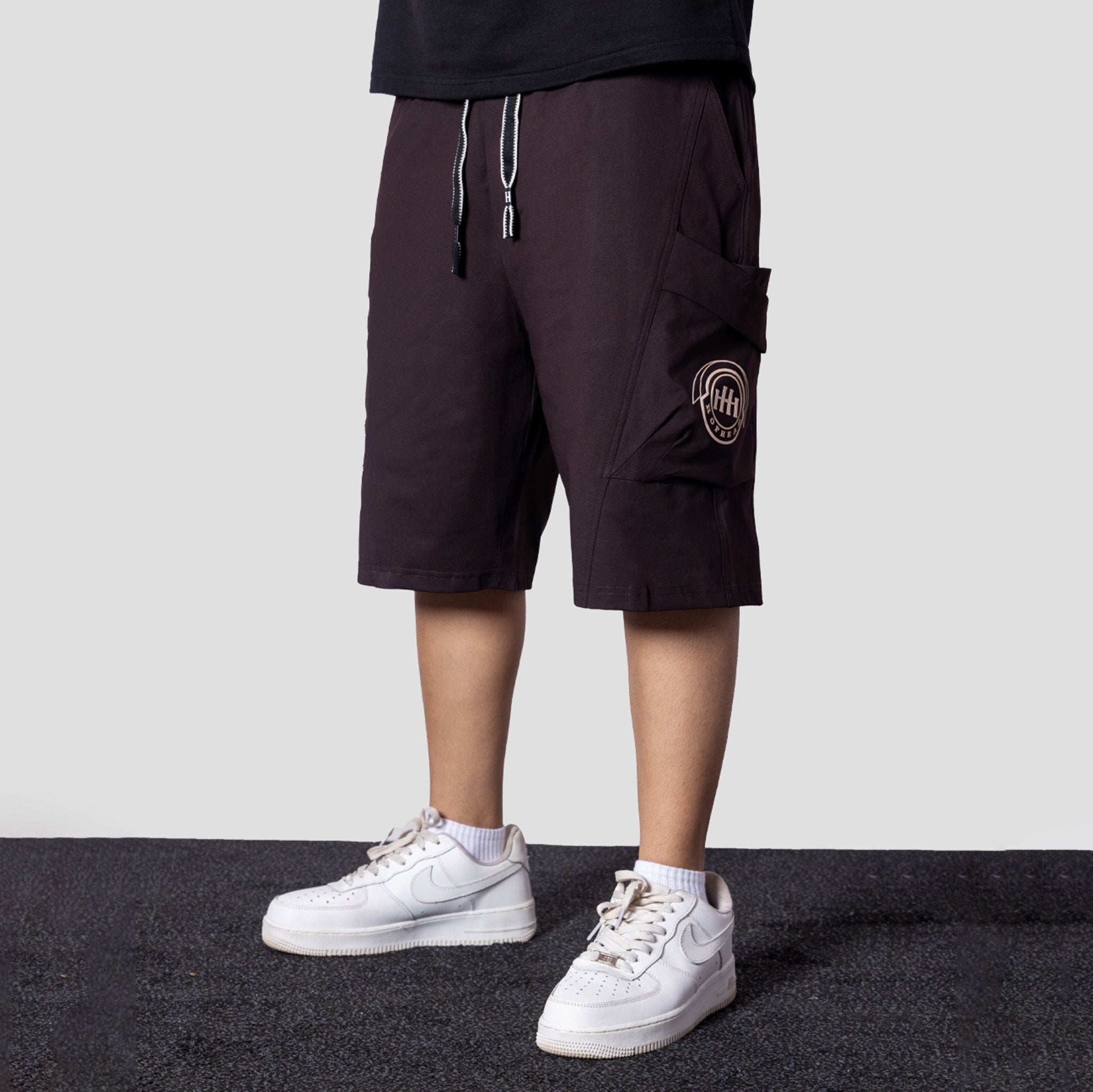 COFFEE CARPENTER POCKET OVERSIZED SHORTS - Hophead