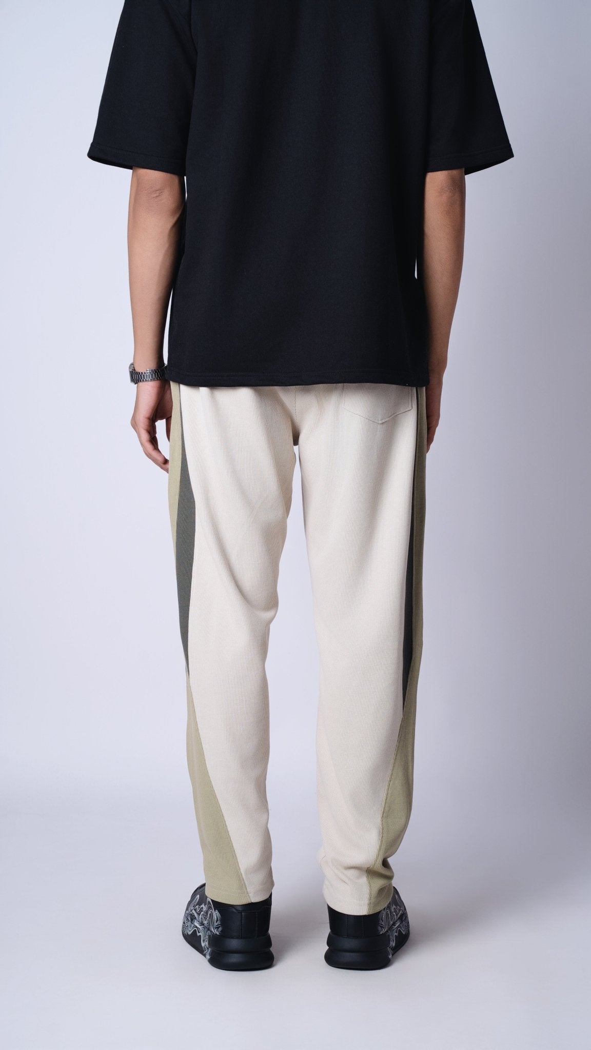 CREAM TRIO SWEATPANTS - Hophead