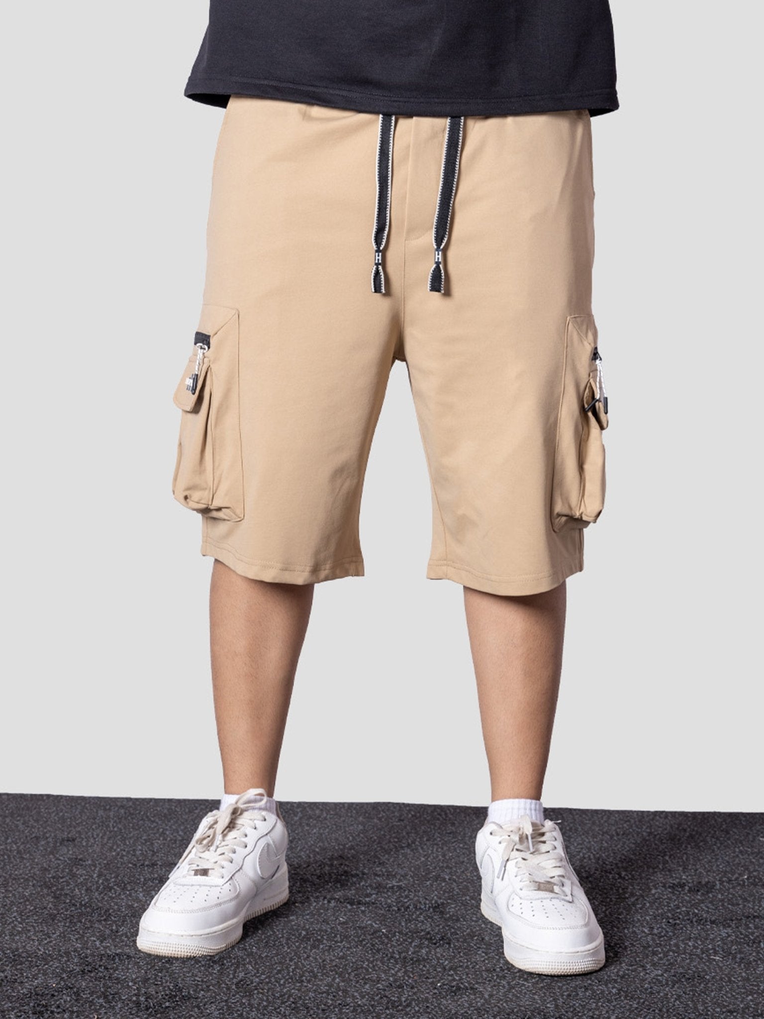 KHAKI POCKET ON POCKET OVERSIZED SHORTS - Hophead