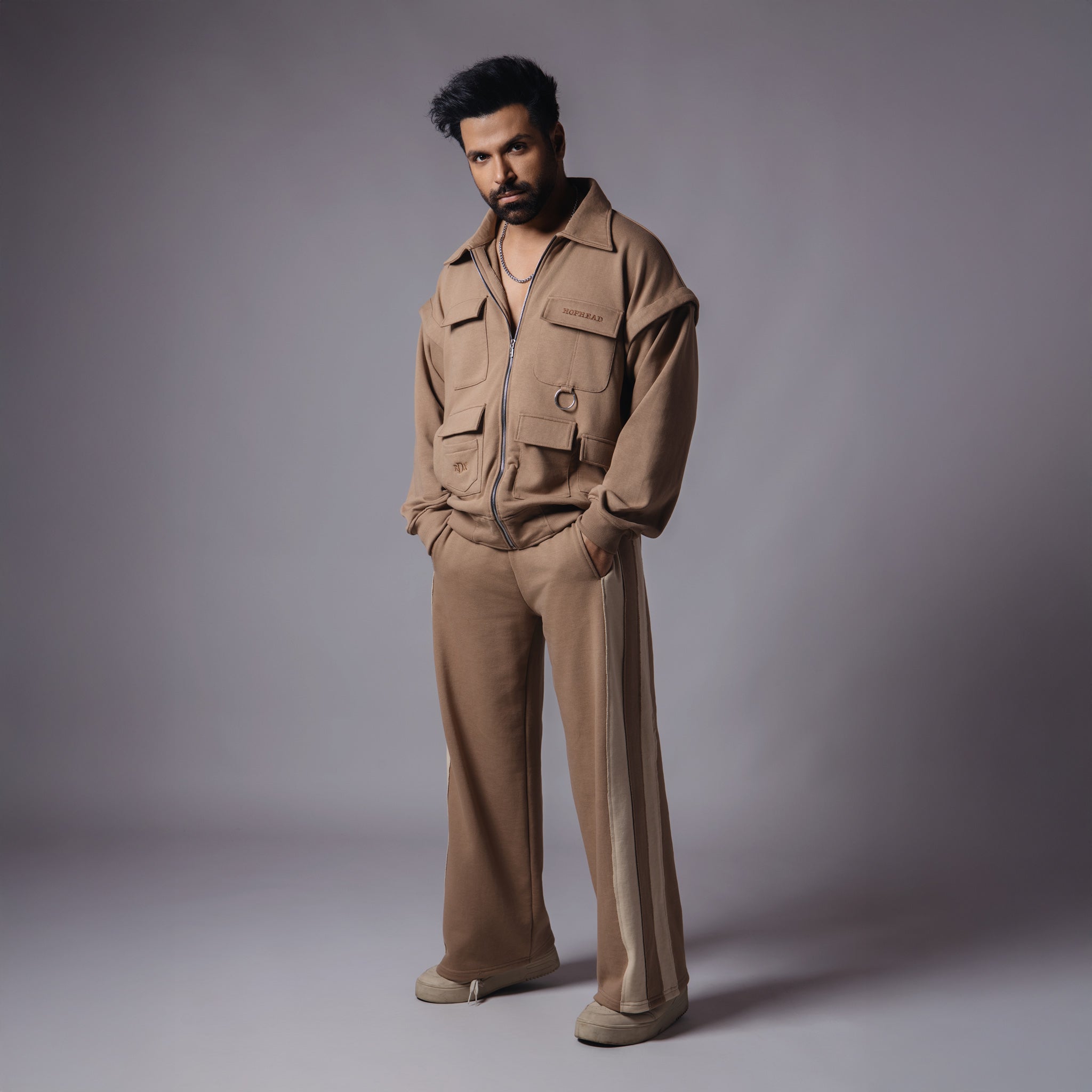 LIGHT BROWN DETACHABLE SLEEVE JACKET - Hophead