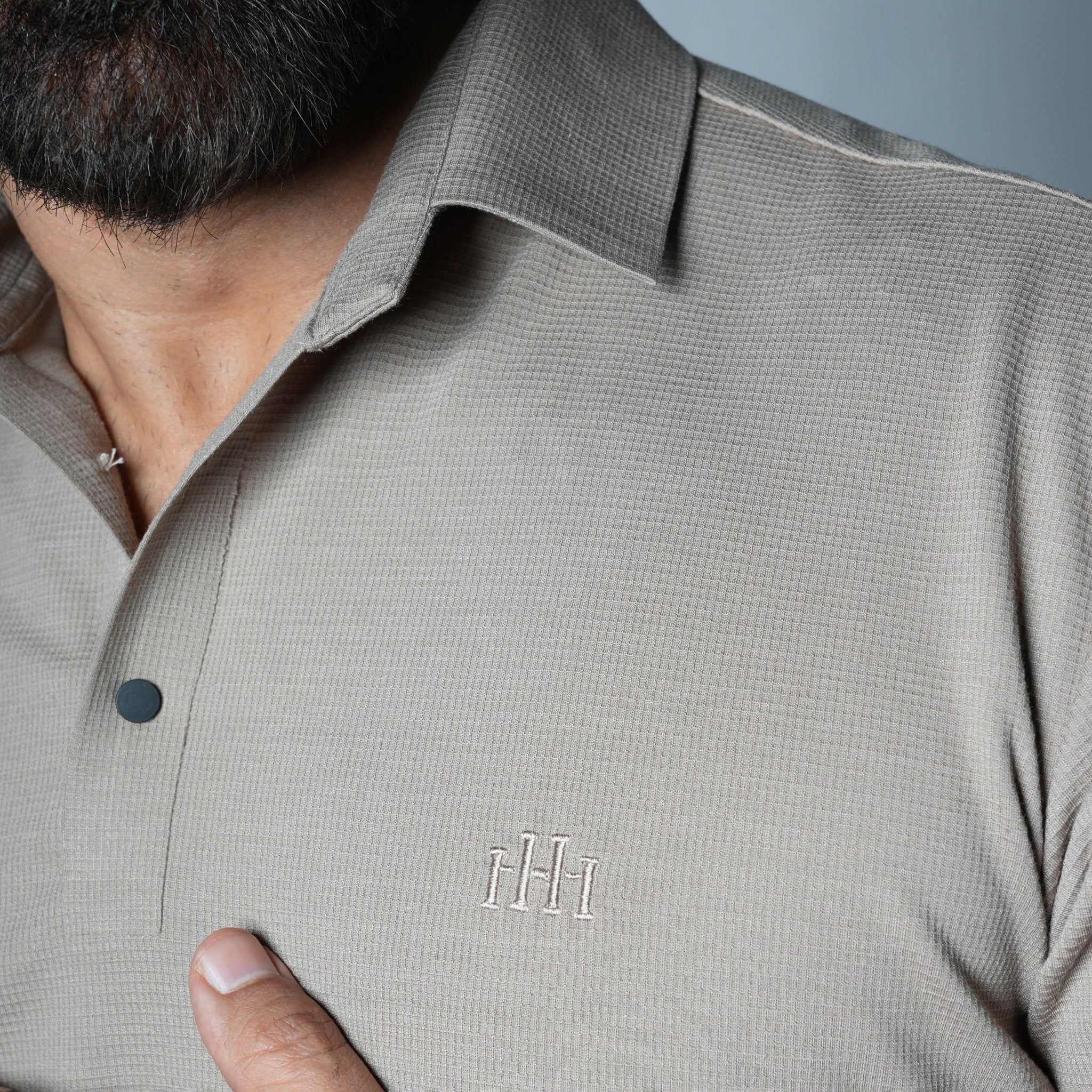 LIGHT TAUPE SEAMLESS TEXTURED POLO - Hophead