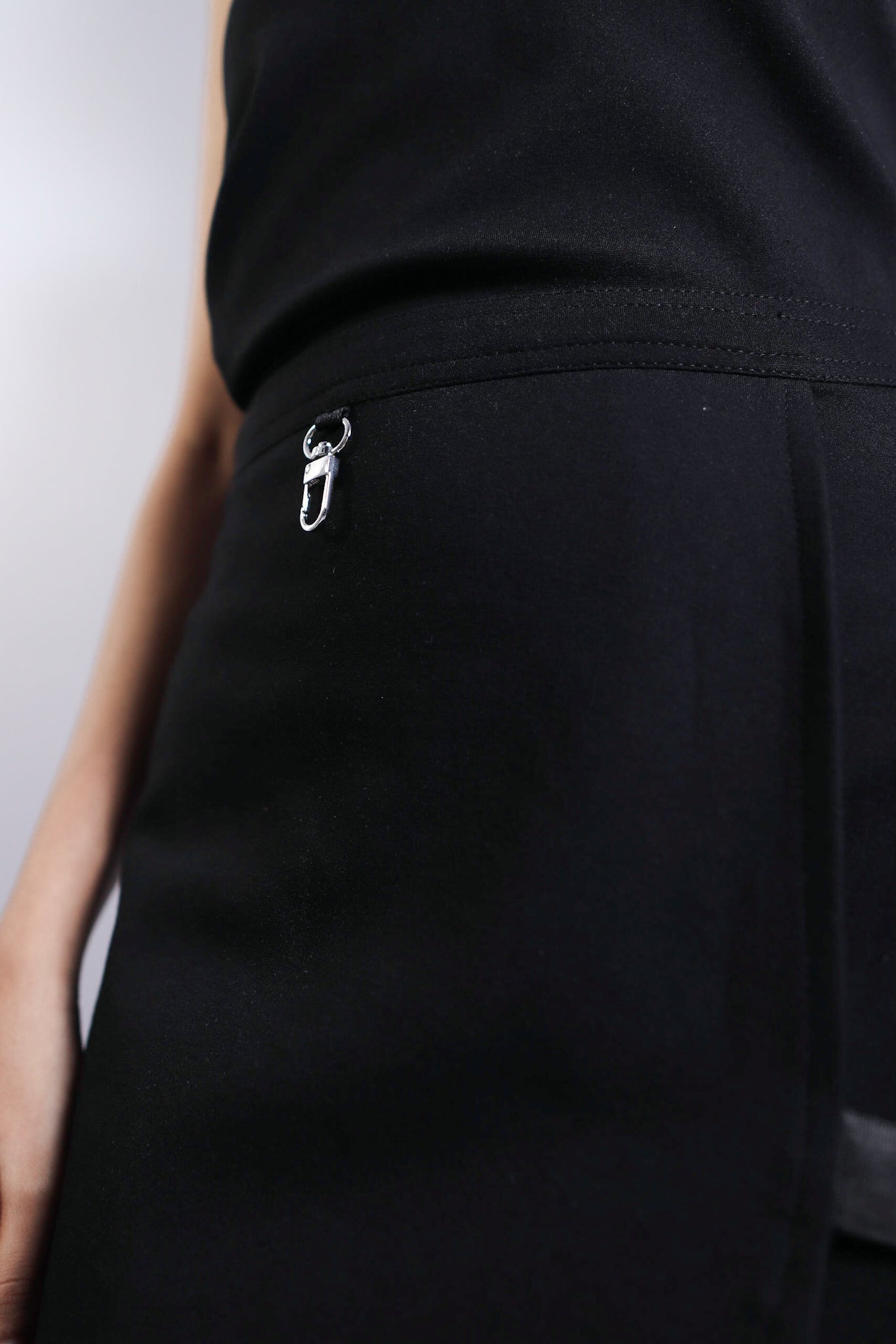 LITTLE BLACK DRESS - Hophead