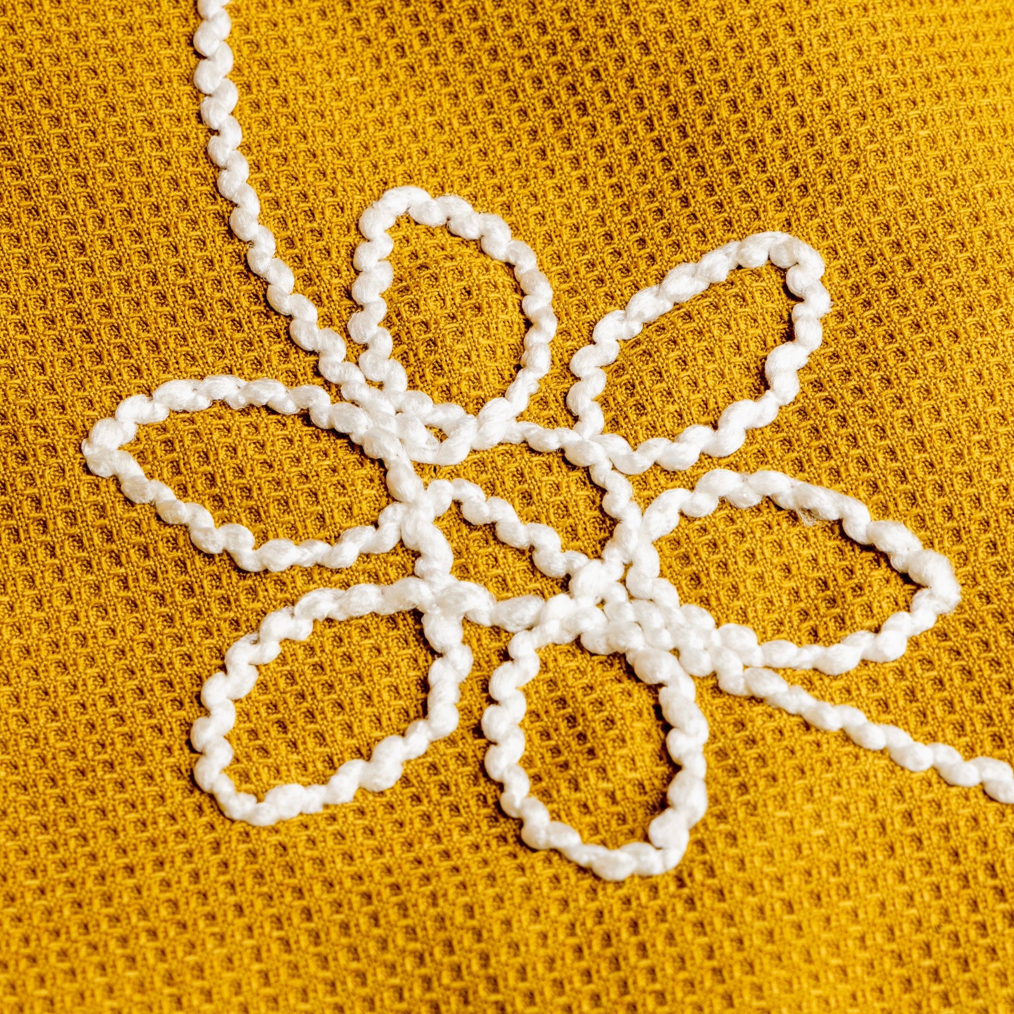 MUSTARD EMBROIDERED CO - ORD SET - Hophead