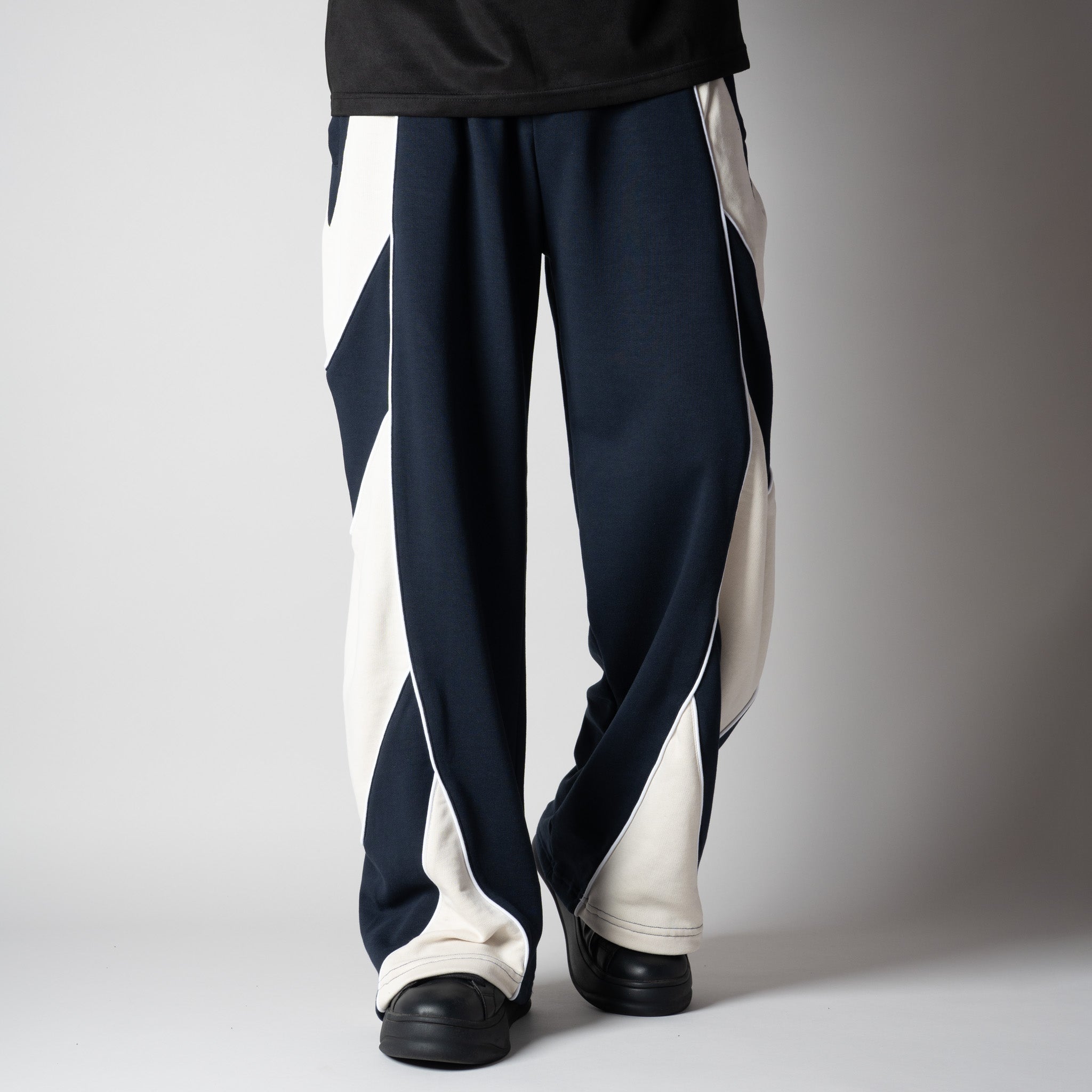 NAVY DOWNWARD ARROW SWEATPANT - Hophead