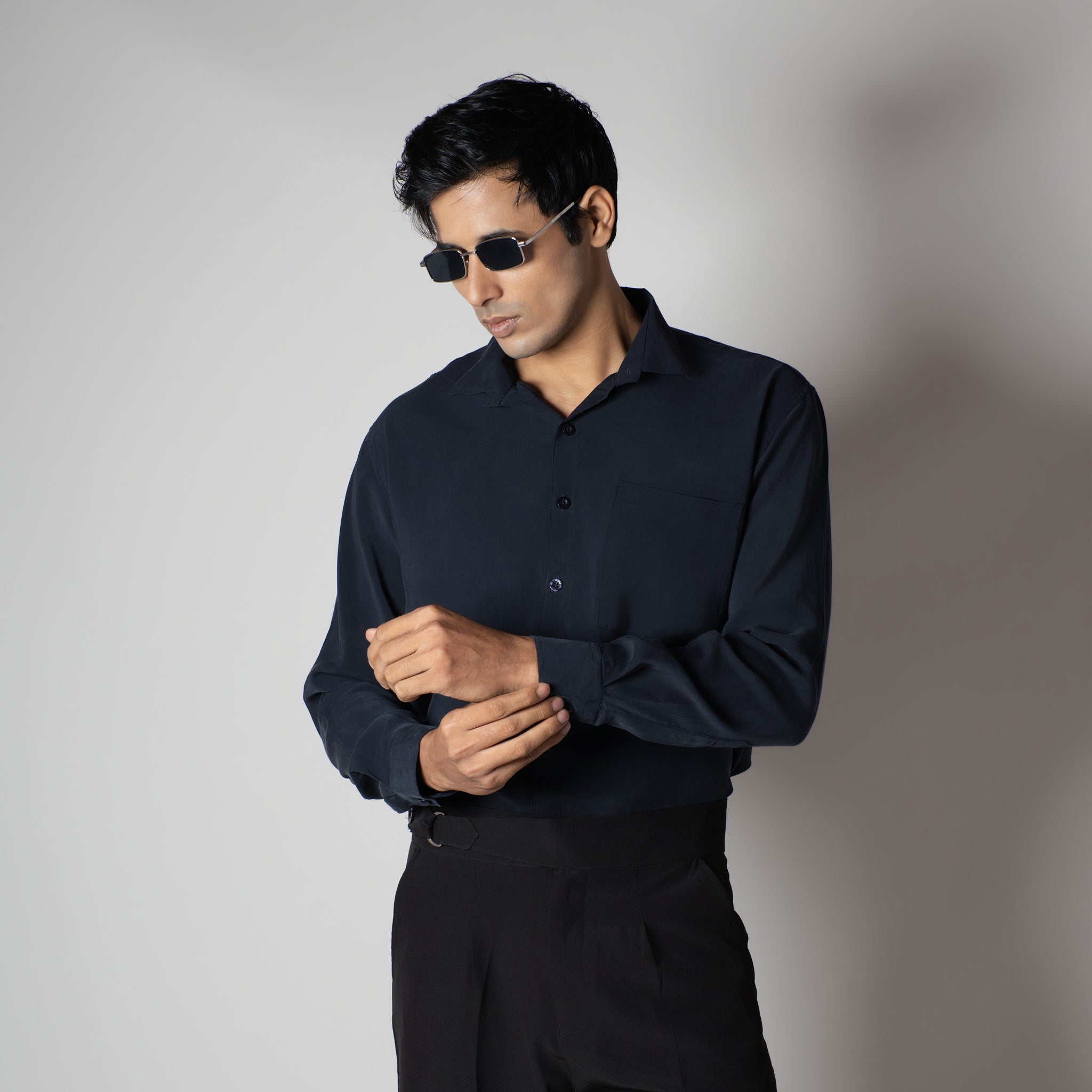 NAVY ESSENTIAL SUEDE LUXE SHIRT - Hophead