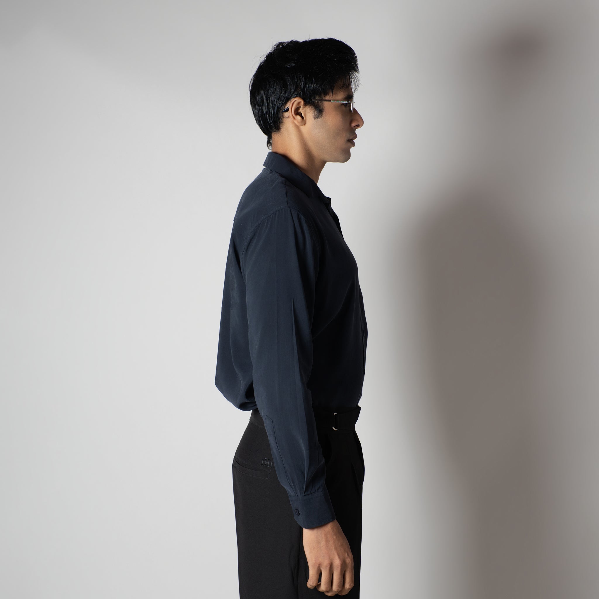 NAVY ESSENTIAL SUEDE LUXE SHIRT - Hophead