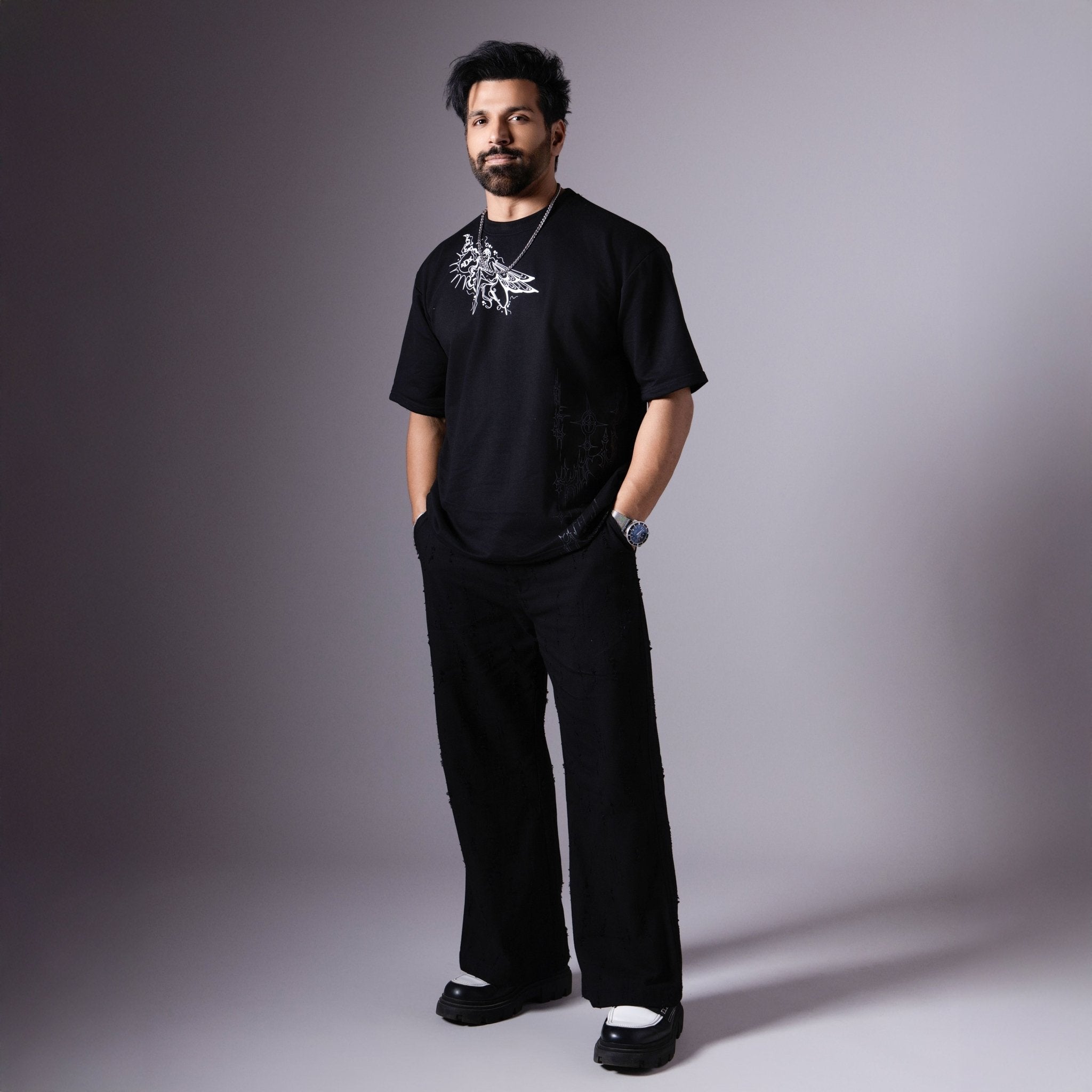 SUN FAIRY BLACK GRAPHIC T - SHIRT - Hophead