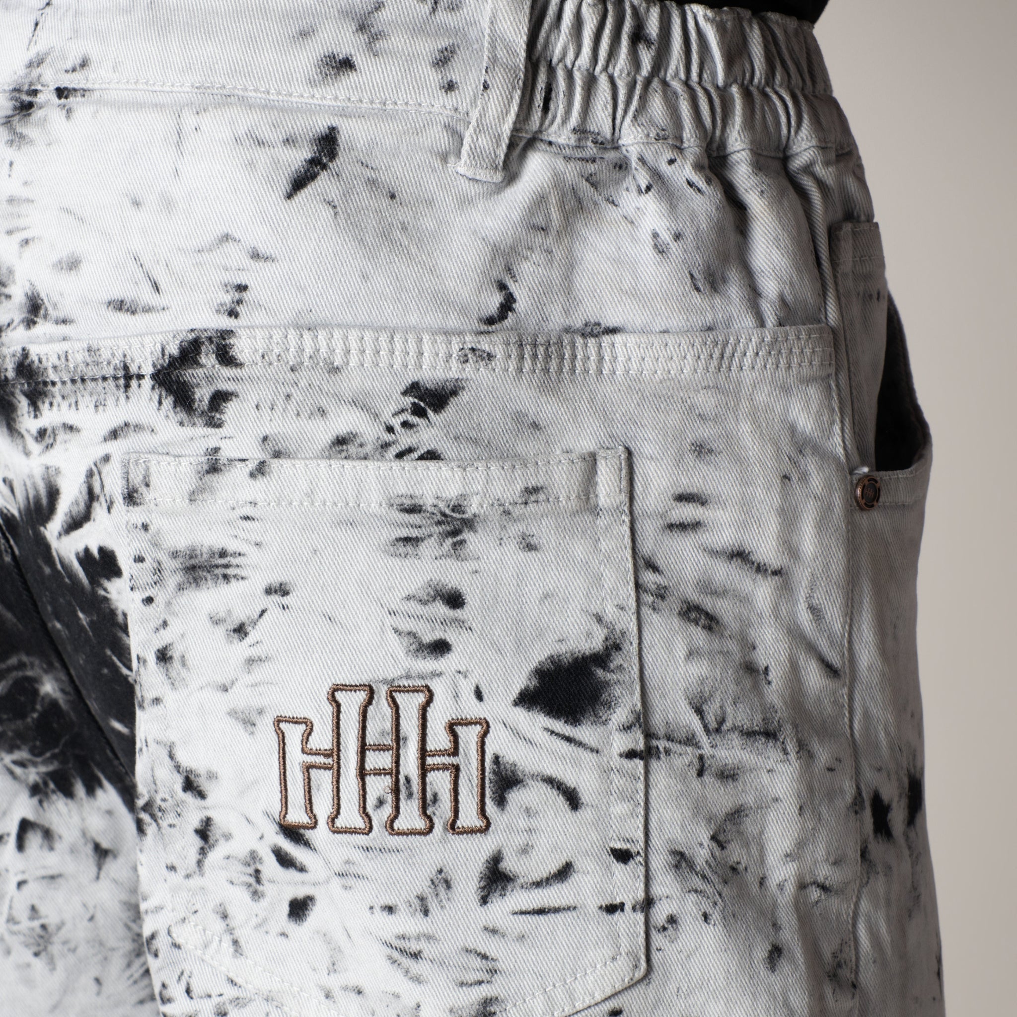 WHITE BLIZZARD WASH DENIM - Hophead
