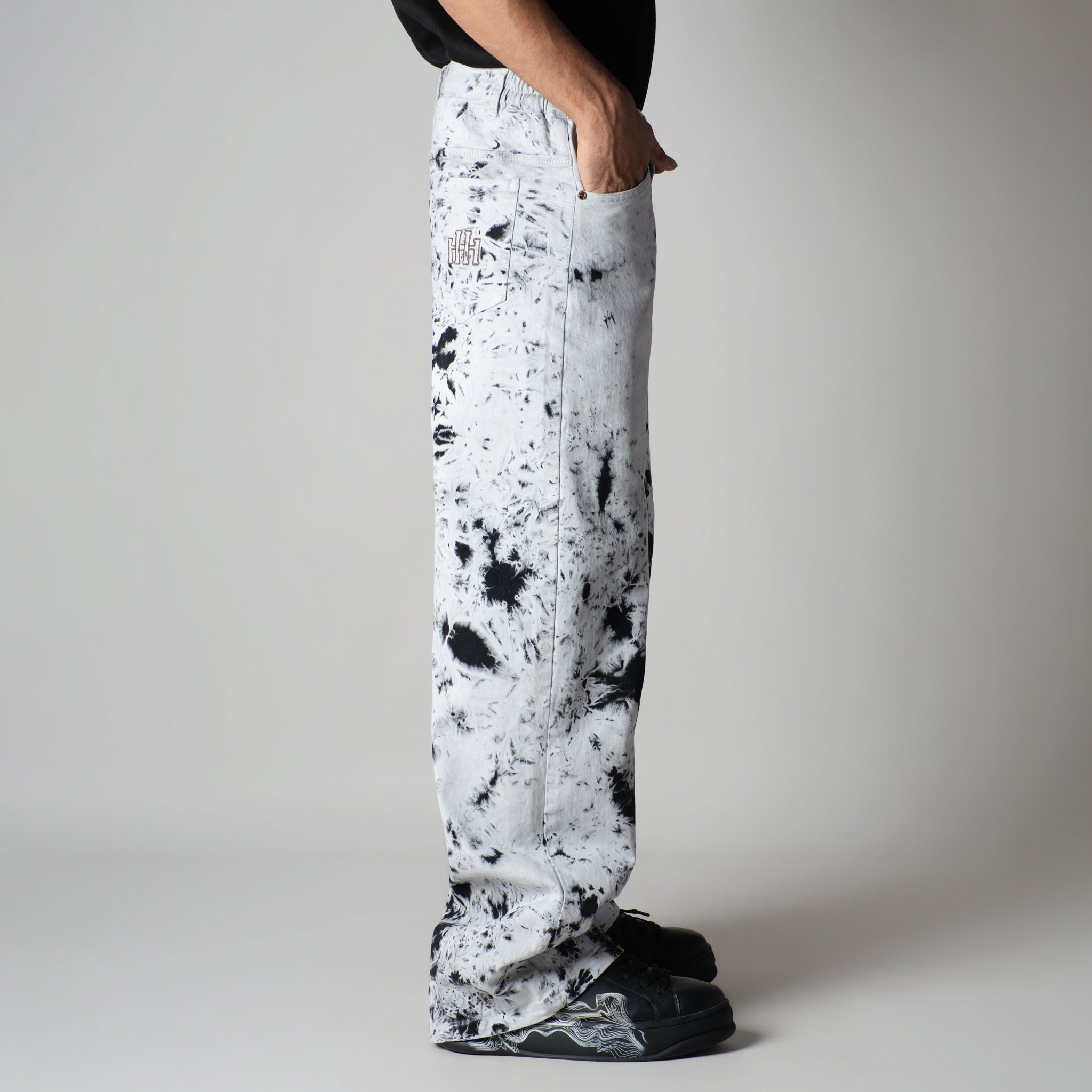 WHITE BLIZZARD WASH DENIM - Hophead