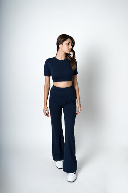 NAVY BLUE BASIC CROP TOP