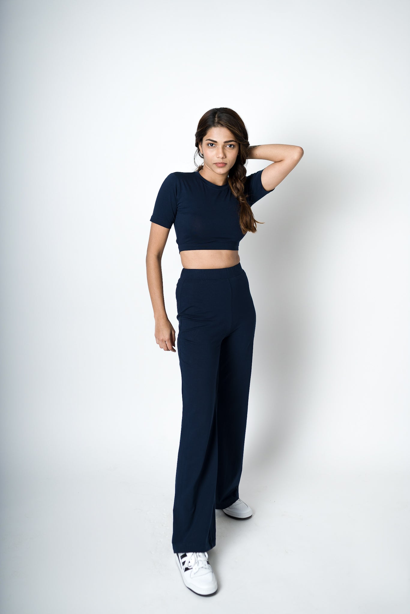 NAVY BLUE BASIC CROP TOP